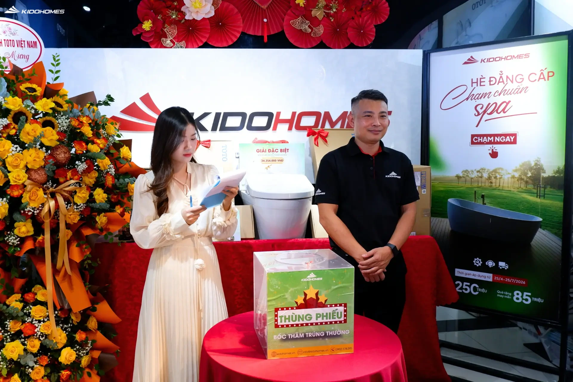 Chương trình "HÈ ĐẲNG CẤP - CHẠM CHUẨN SPA" khép lại với lễ bốc thăm trúng thưởng thành công