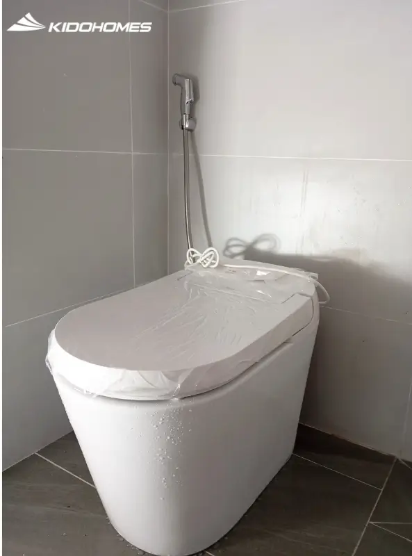 Hoàn thiện công trình: Lắp đặt 2 chiếc bồn cầu thông minh Daelim Dobidos & sen tắm tại Sóc Sơn