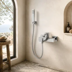 Củ sen tắm TOTO TBG153B0A – Nét Kumiki Nhật Bản trong bộ trộn GK Series