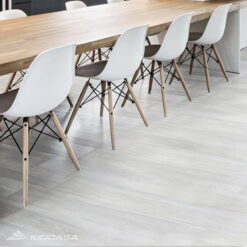 Gạch thiết kế vân gỗ Eurotile Mộc Lan MOLI01