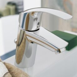 Vòi lavabo nóng lạnh Grohe Eurosmart 33265002