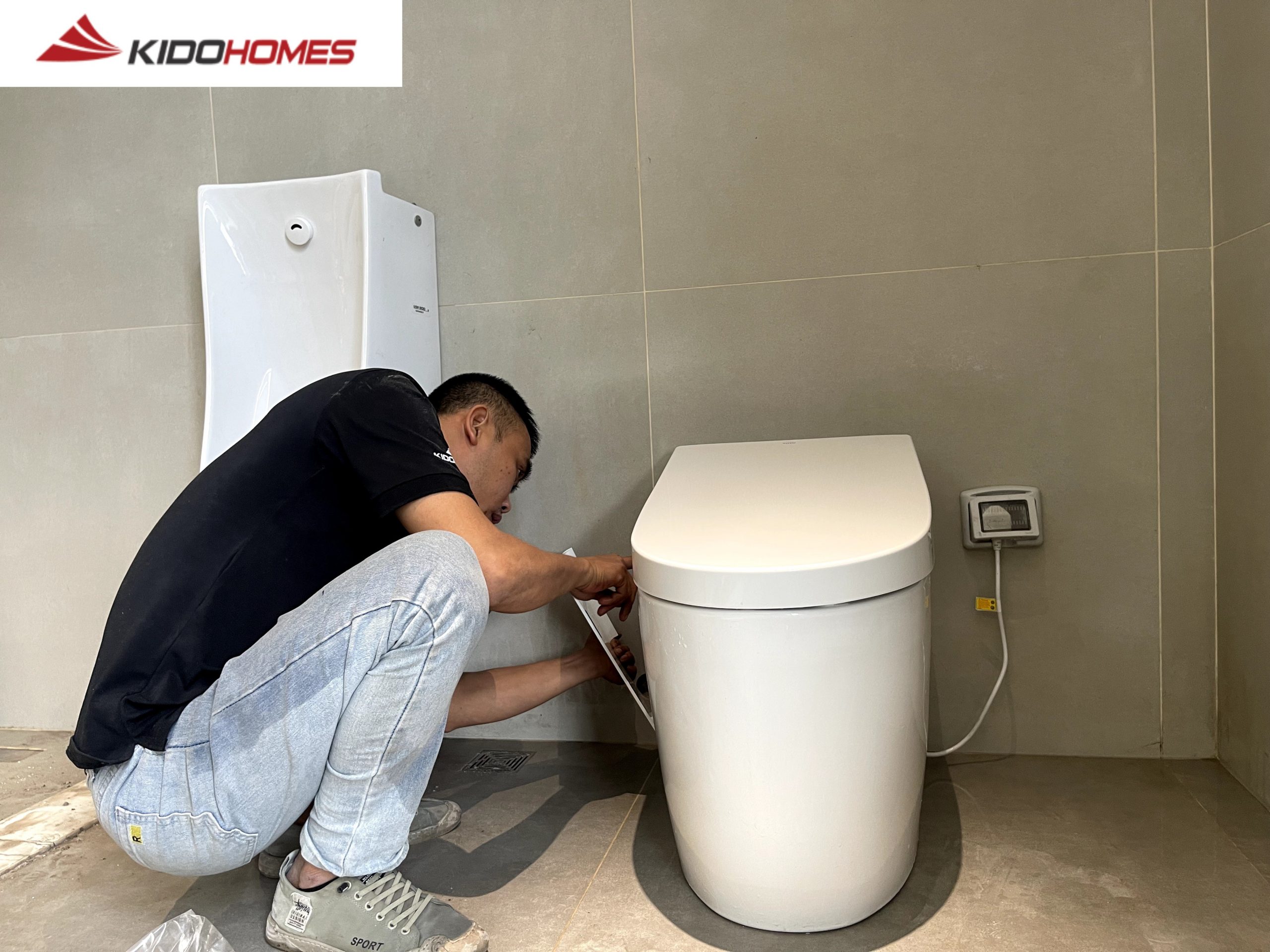 Chi phí lắp đặt bồn cầu thông minh thường cao hơn các bồn cầu khác