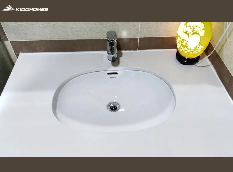 Lắp đặt lavabo âm bàn TOTO cho gia đình anh Khôi tại Long Biên, Hà Nội