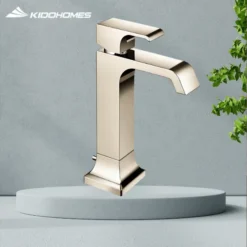 Vòi chậu nóng lạnh TOTO TLG08303B#PN