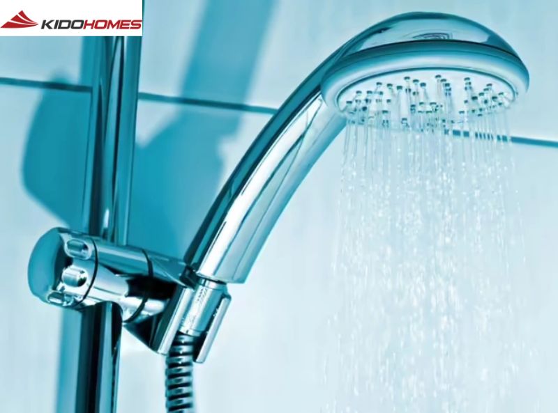 Nước và cơ thể người – “cầu nối” hoàn hảo cho sét