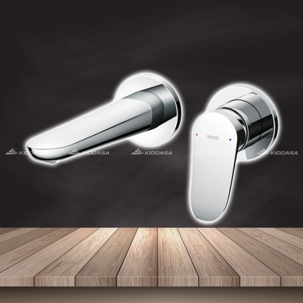 Vòi chậu gật gù nóng lạnh gắn tường TOTO TLS04308B