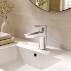 Vòi chậu rửa mặt TOTO TLS103A0V - Vòi thấp, thiết kế gọn gàng hiện đại - Ảnh 3