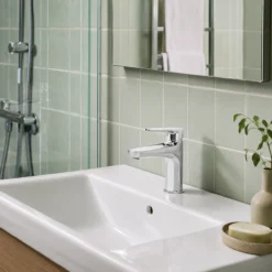 Vòi chậu rửa mặt TOTO TLS103A0V - Vòi thấp, thiết kế gọn gàng hiện đại - Ảnh 5