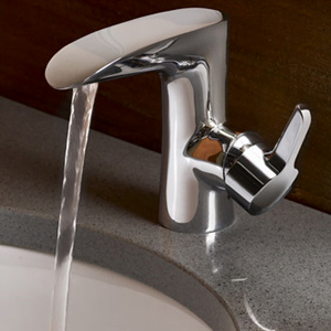 Vòi lavabo nóng lạnh 1 lỗ MOEN HK66121