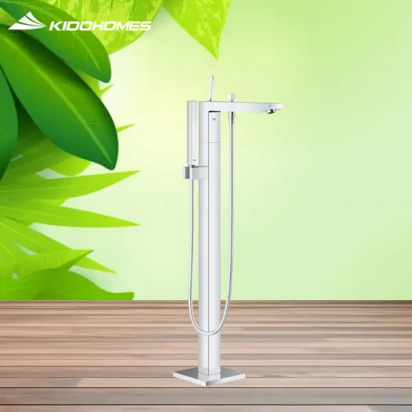 Vòi bồn tắm đặt sàn GROHE Eurocube Joy OHM 23667001