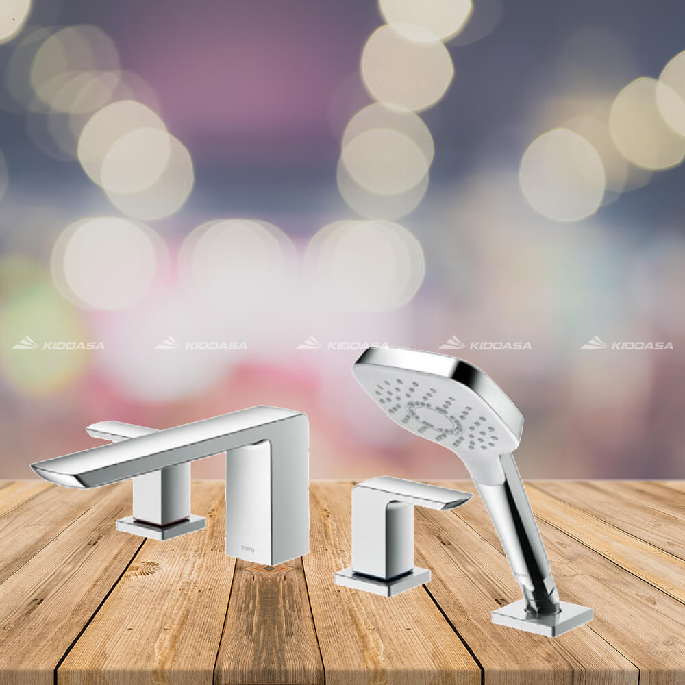 Vòi xả bồn tắm nóng lạnh kèm sen tắm TOTO TBG02202B